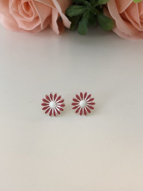 Cercei de argint 925, cu email alb si visiniu in forma de floricica